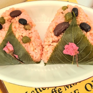 桜餅風おにぎり